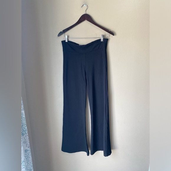 Betabrand Flare Knit Pull On Black Yoga Office Pants - Picture 1 of 4